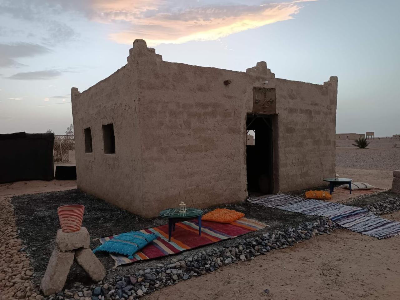 Hotel Camp Familia Erg Chebbi Merzouga Esterno foto