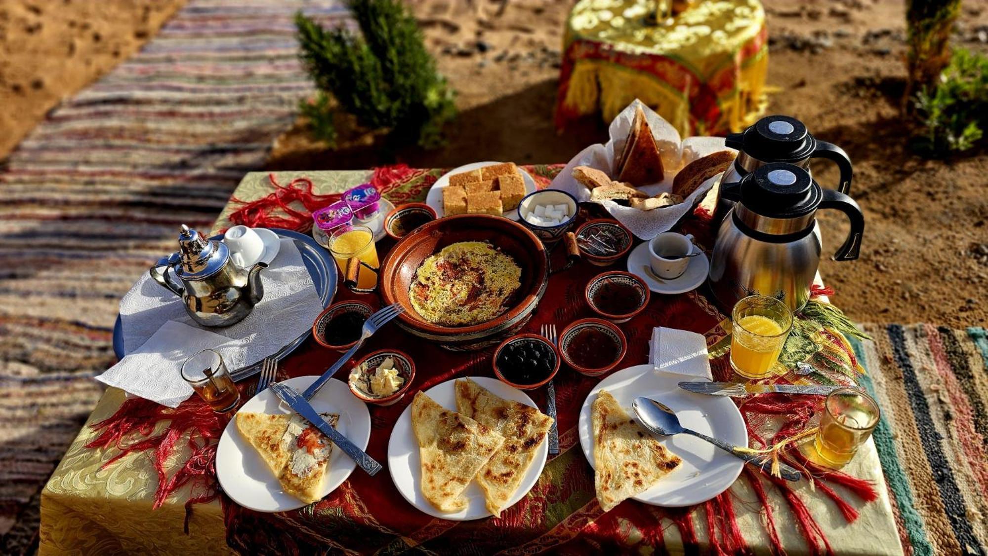 Hotel Camp Familia Erg Chebbi Merzouga Esterno foto