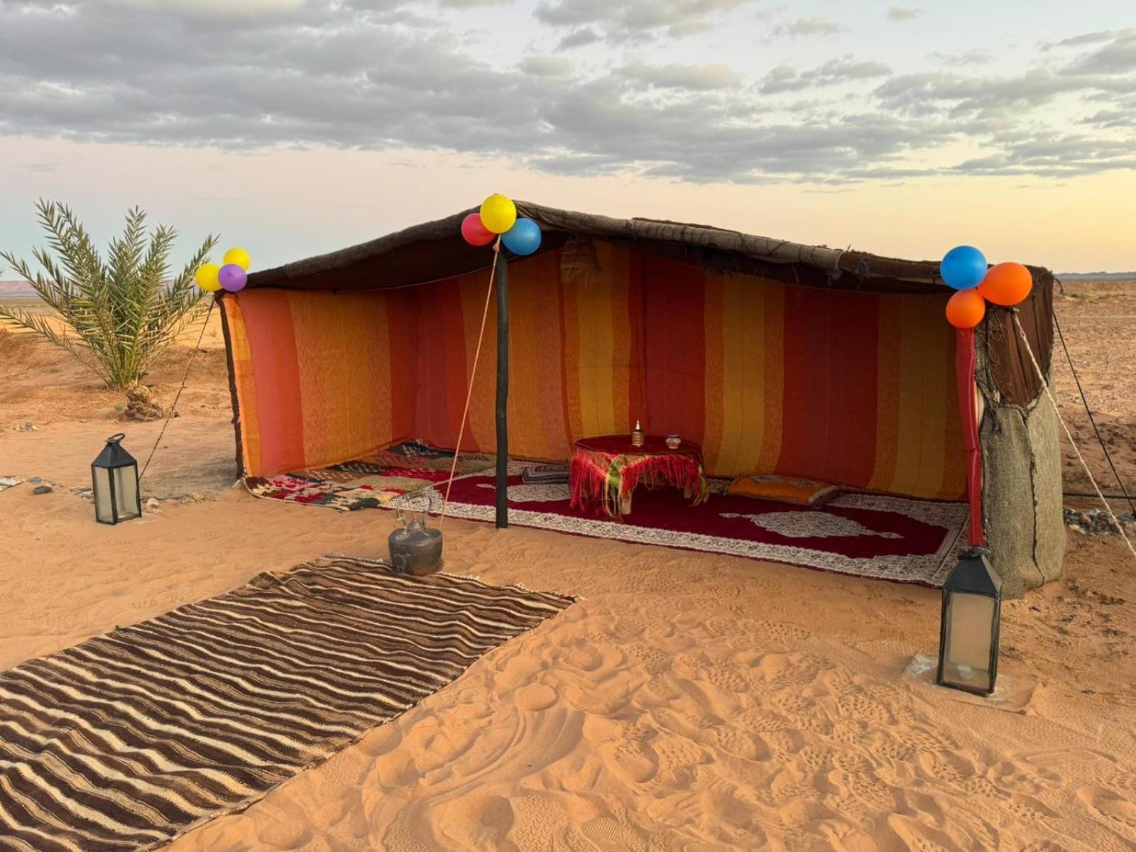 Hotel Camp Familia Erg Chebbi Merzouga Esterno foto