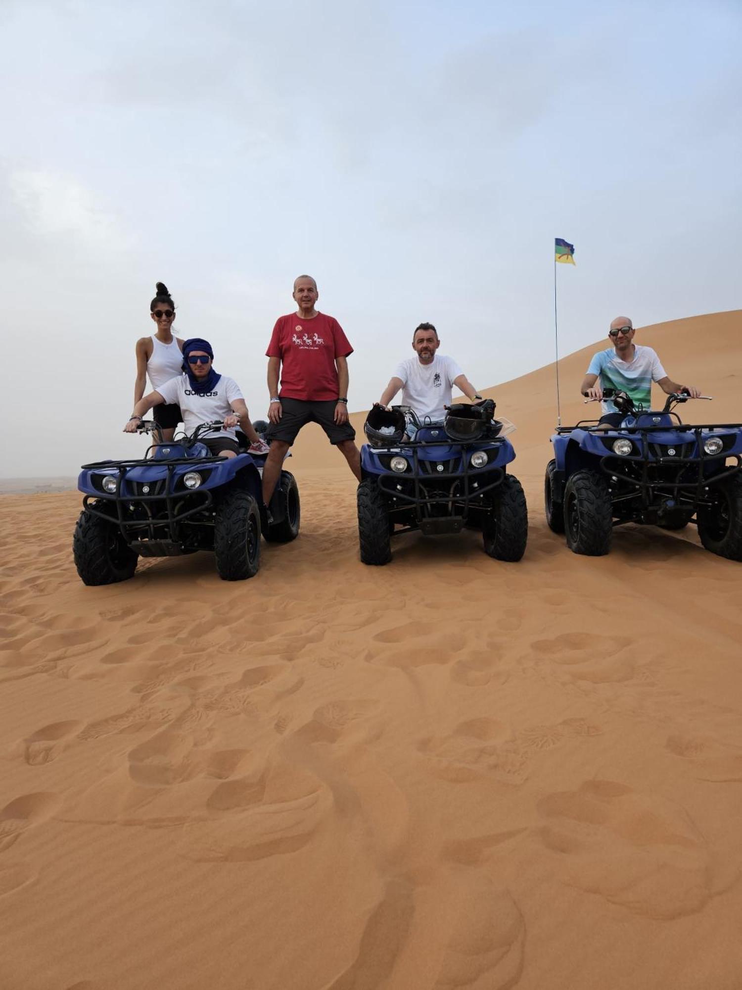 Hotel Camp Familia Erg Chebbi Merzouga Esterno foto